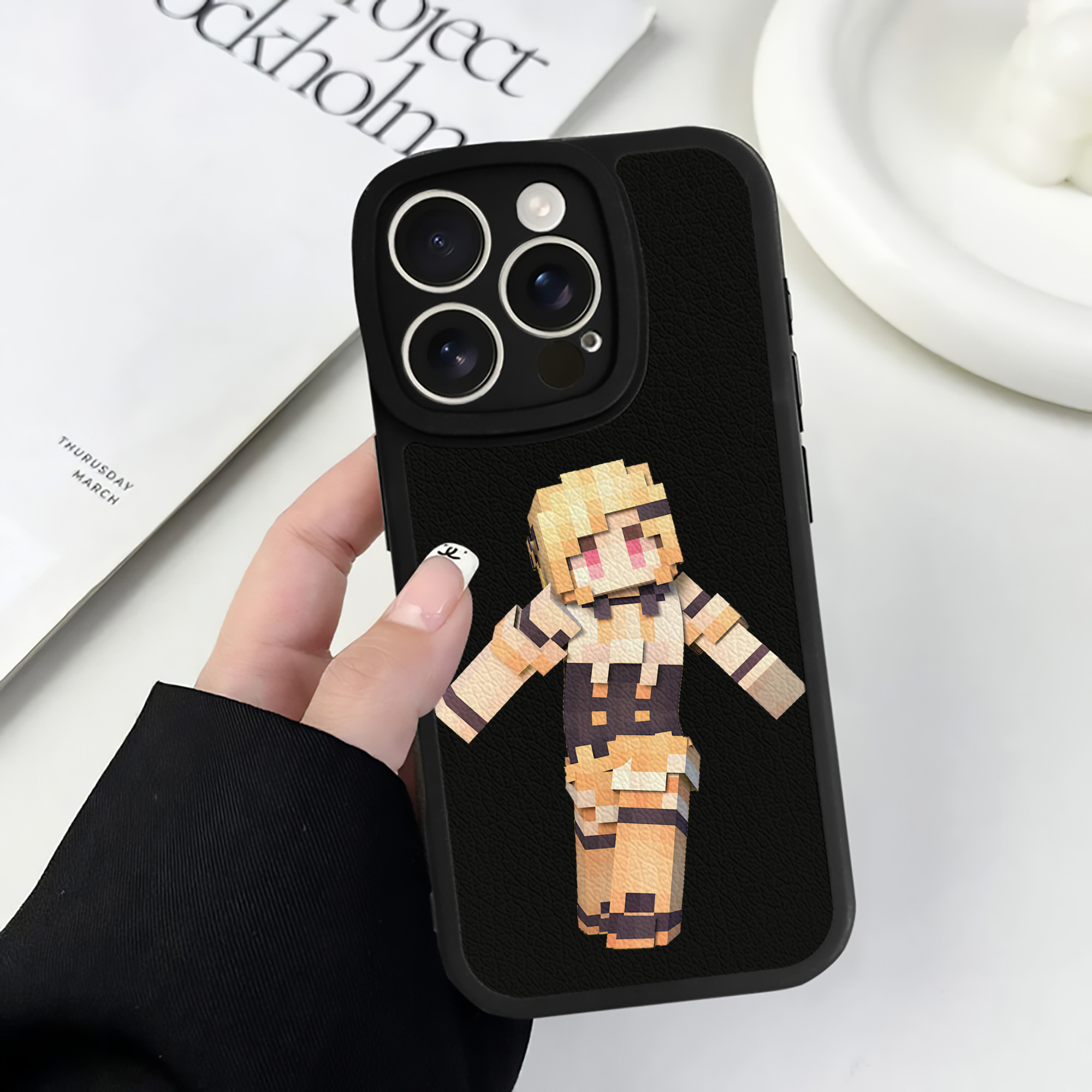 （画像用） マインクラフト ブロックの世界 Minecraft MC Block world 【iPhone 16シリーズ対応】シリコンスマホケース（レザー調） 材質：シリコン